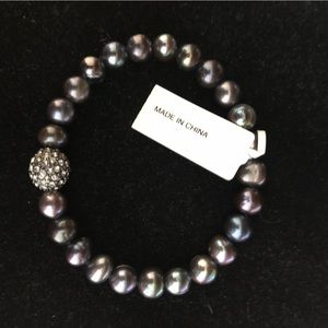 3/$20 Faux Pearl bracelet